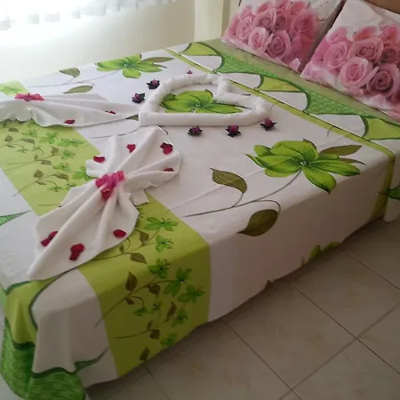 Hotel Karaca 3*