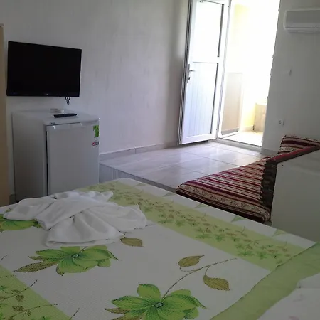 Karaca 3* דליאן