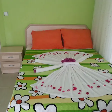 Karaca 3* דליאן