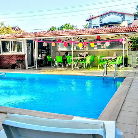 Karaca 3*