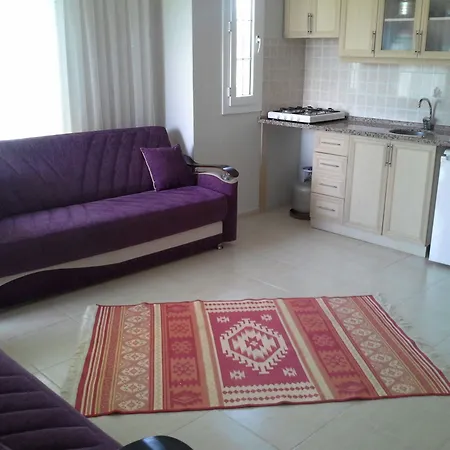 Karaca Hotel