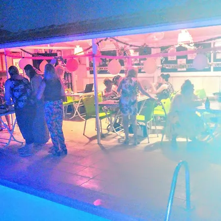 Hotel Karaca 3*