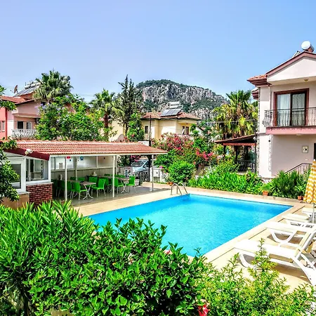 Hotel Karaca